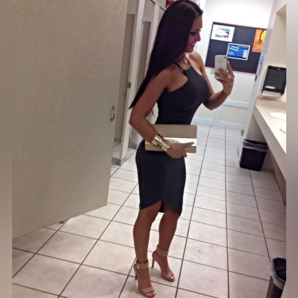 Super Sexy Express Midi Dress